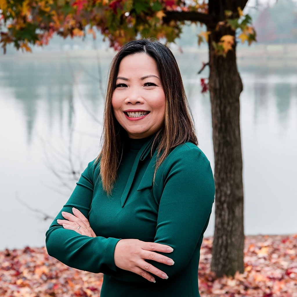 Holly Snyder portrait